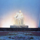 La estatua de Kim Jong Il que se encuentra en el museo. AP